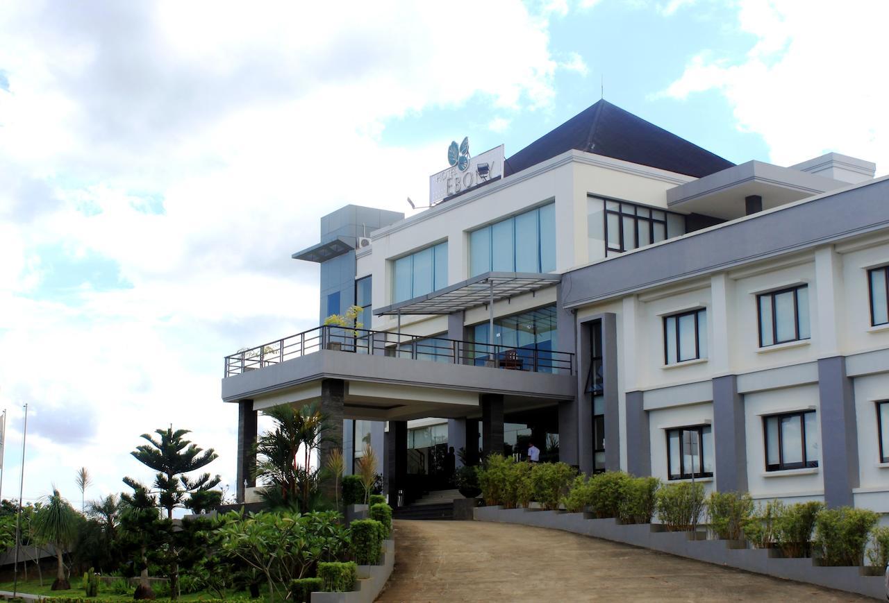 Hotel Ebony Batulicin Exterior photo